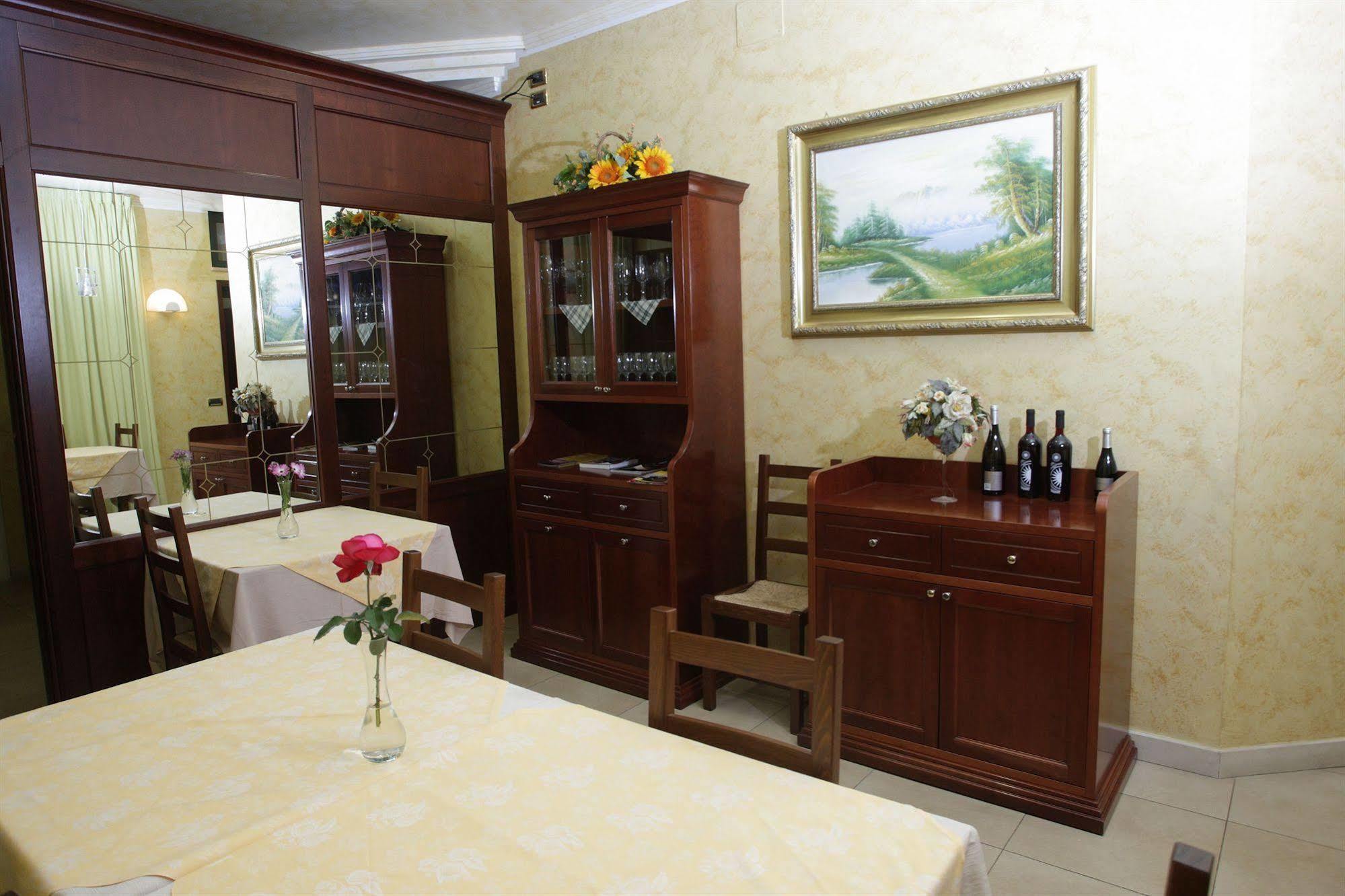Pino Hotel Джиццерия Экстерьер фото